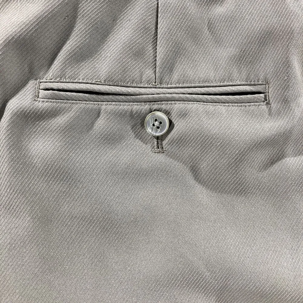 IZOD XFG‎ Pleated Chino Dress Pants Mens Size 34x30 Olive Green 100% Polyester